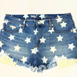 Mossimo Blue Denim Star Print Booty Shorts Women Size 12/31 Mid Rise Raw Hems